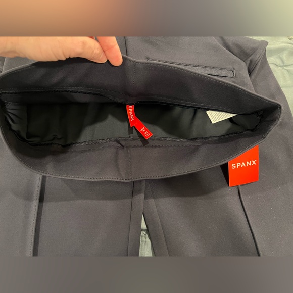 SPANXsmooth™ PerfectFit Ponte Flare Pant Navy Medium Regular length - Picture 4 of 7